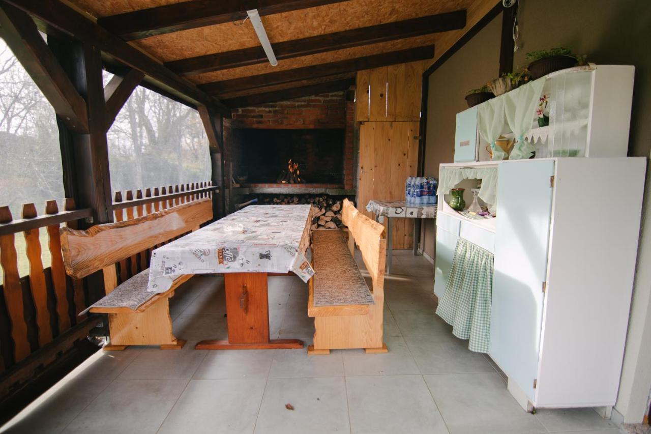 Kuca Za Odmor Ana Villa Josipdol Buitenkant foto